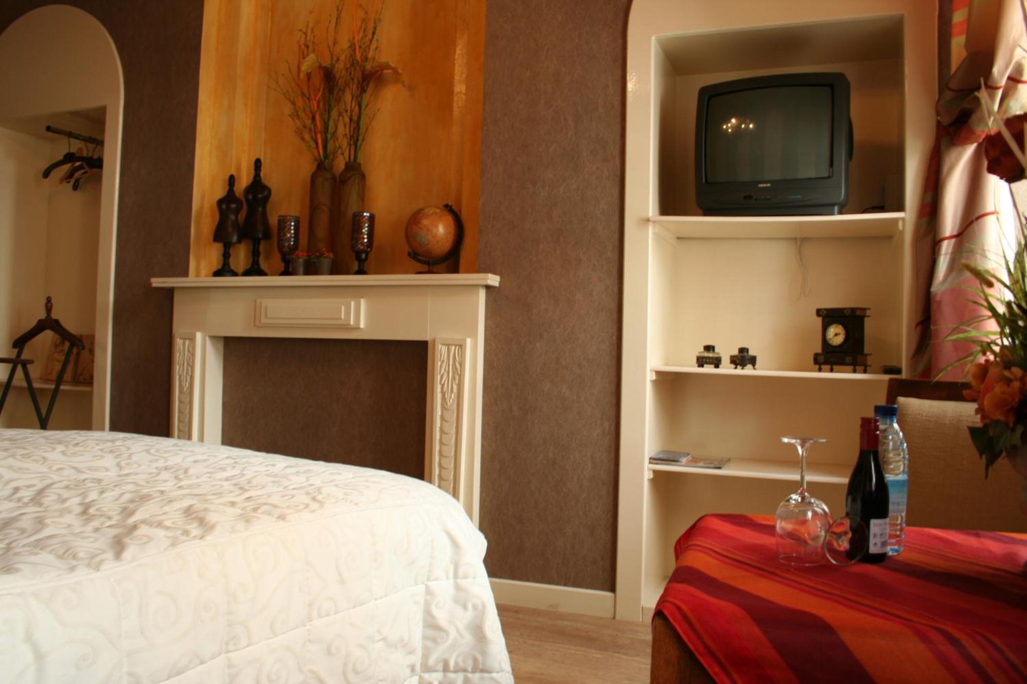 Con Ampère Bed & Breakfast 3*