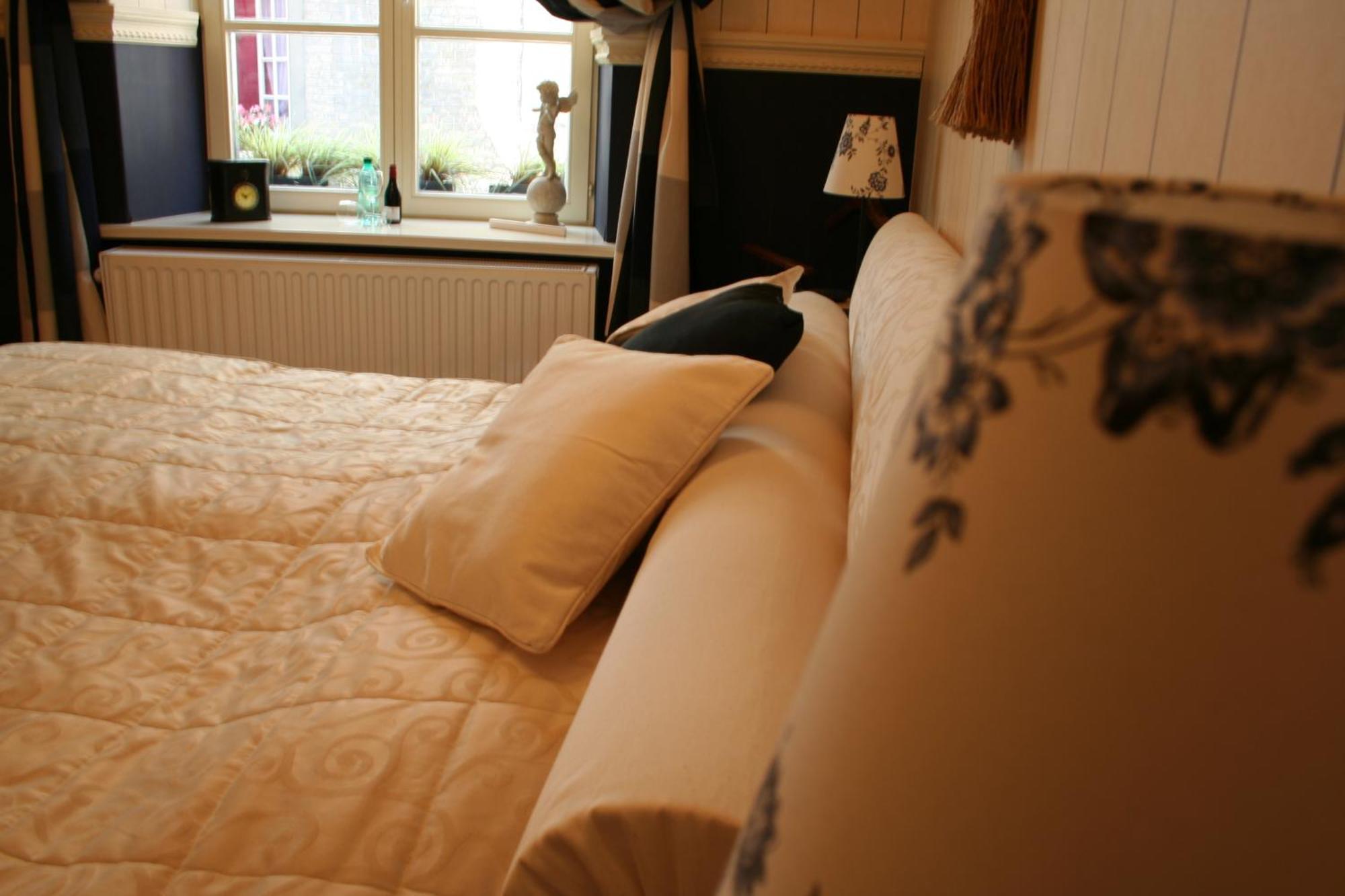 Bed & Breakfast Con Ampere Bruges