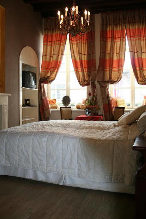 Con Ampère 3*
